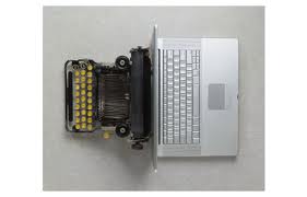 Typewriter vs laptop